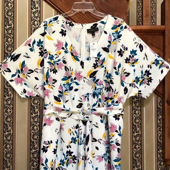 Lane Bryant Floral Dolman Sleeve Belted Jumpsuit - 20 - Picture 2 of 11